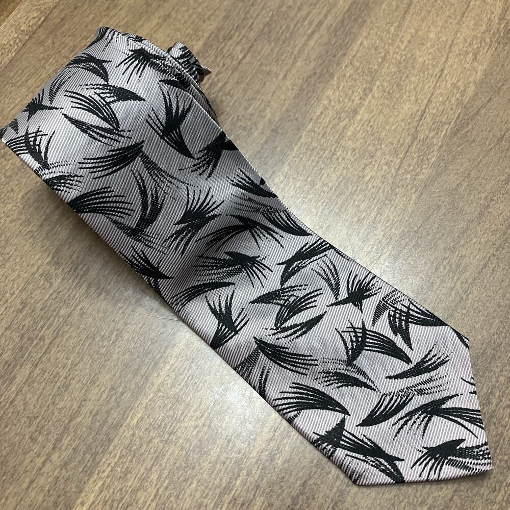 Vintage 1960s Acetate Necktie Black Geometric Feather Palm Slim Retro MCM Madmen